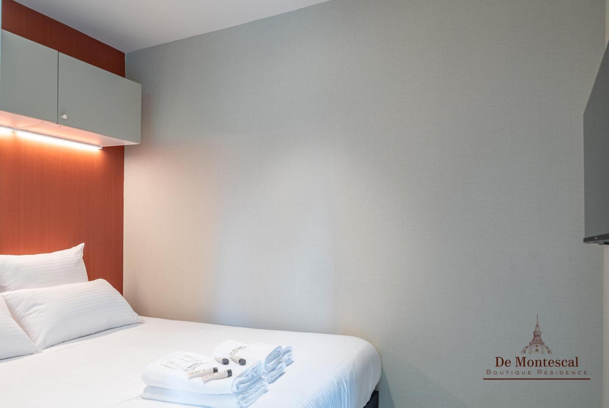 De Montescal - Hot Tub And Ac Cosy Apartment A Prime Location 40M2 Paris Exterior foto