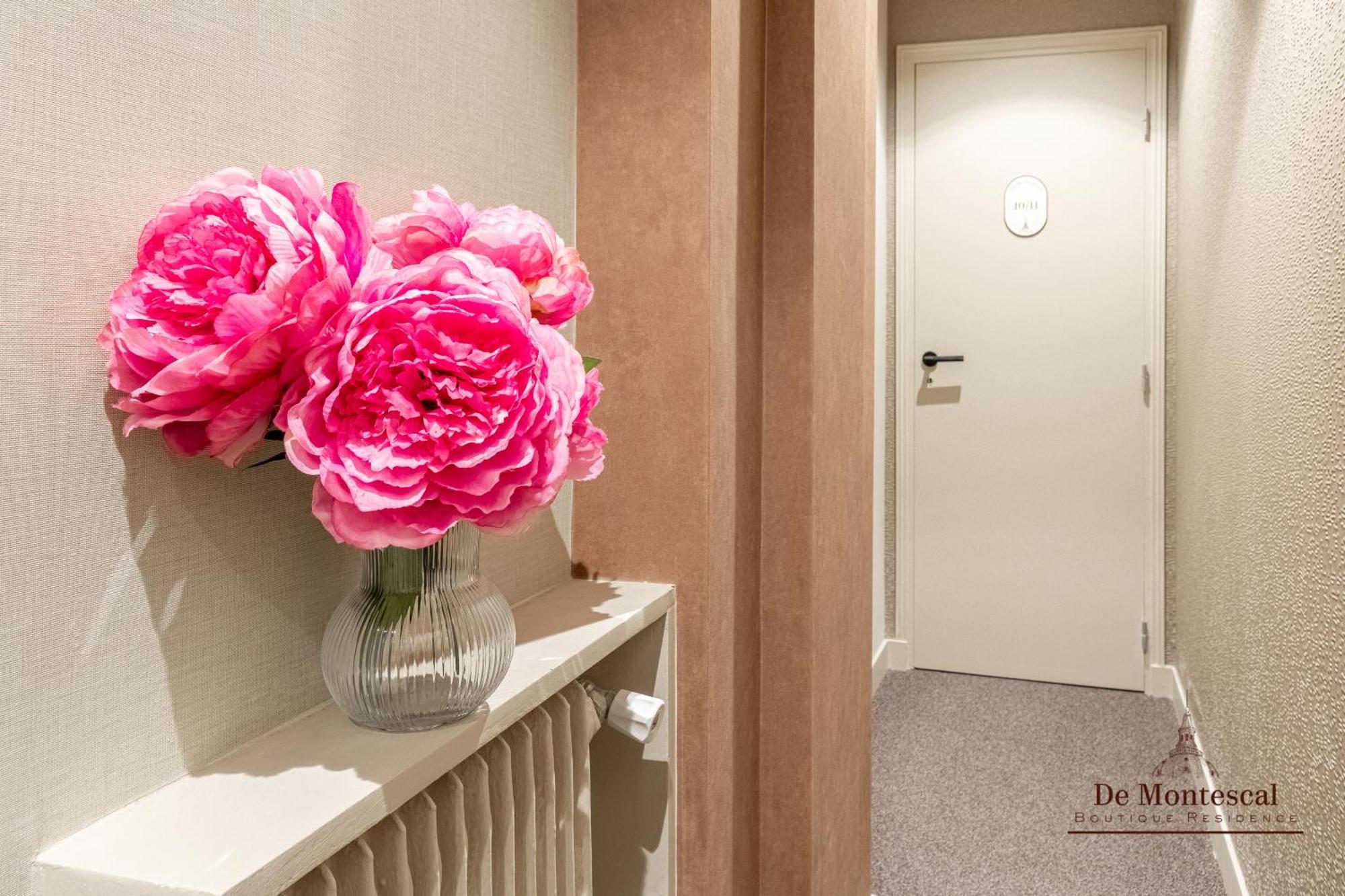 De Montescal - Hot Tub And Ac Cosy Apartment A Prime Location 40M2 Paris Exterior foto